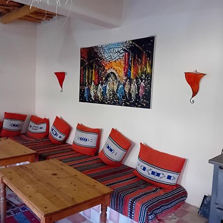 Maison D'Hotes Agdal Telouet Tiguidert Екстериор снимка